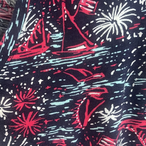 Lilly Pulitzer Sparks Fly Shirt Small - Picture 4 of 4